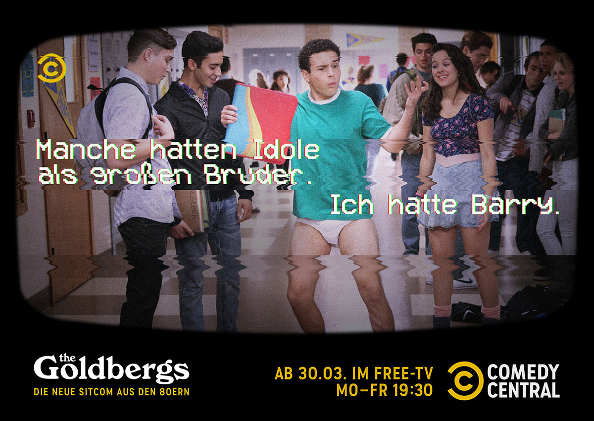 N_200207_CC_Goldbergs_TuneIn_Campaign_FamilyRecorded_MasterLayout_Barry_quer