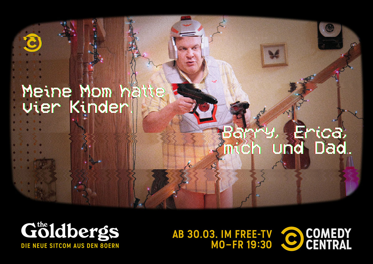 N_200207_CC_Goldbergs_TuneIn_Campaign_FamilyRecorded_MasterLayout_Familie_quer